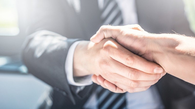 Deal with the home buyer and seller